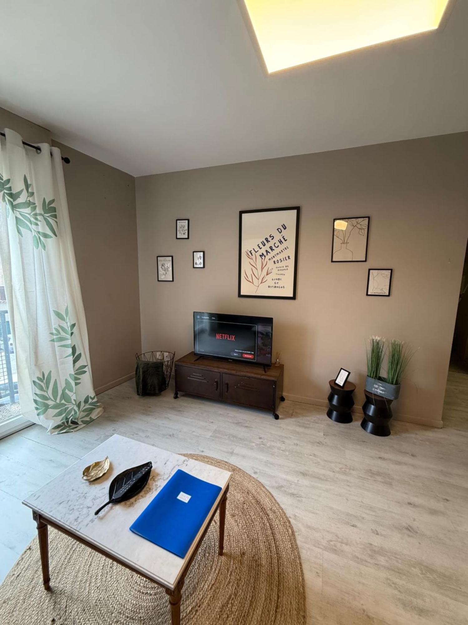 Le Carre Gambetta Apartment Carcassonne Exterior foto